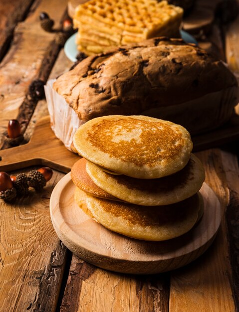 Disposizione dell&#39;alimento di autunno dell&#39;angolo alto