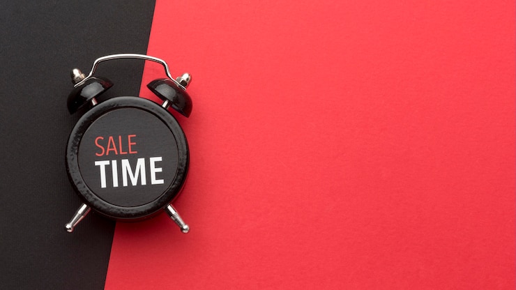 Foto gratuito disposizione dell'orologio del venerdì nero con spazio di copia