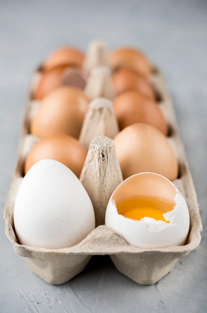 Disposizione delle uova design sfocato