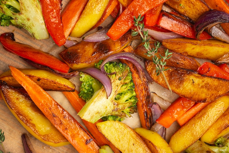 Foto gratuito disposizione di cibo locale delizioso
