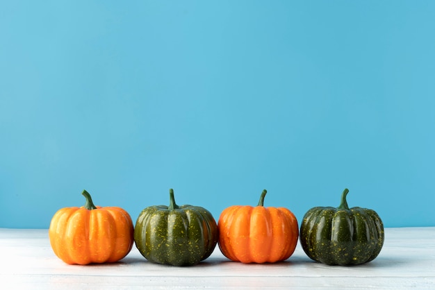 Disposizione di elementi creativi di halloween