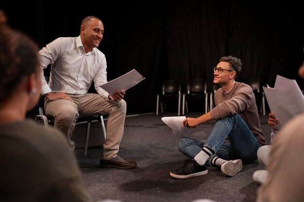 Diversi momenti della lezione di teatro