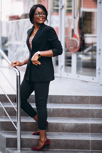 Donna d&#39;affari afro-americana