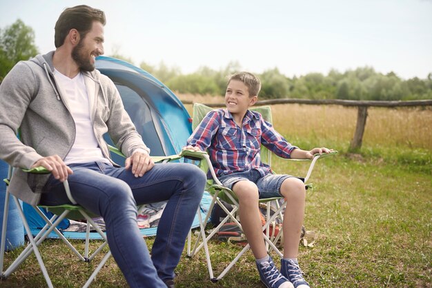 Dopo aver piantato una tenda possiamo rilassarci