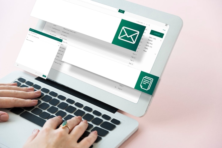 Foto gratuito e-mail comunicazione globale connessione social networking concept
