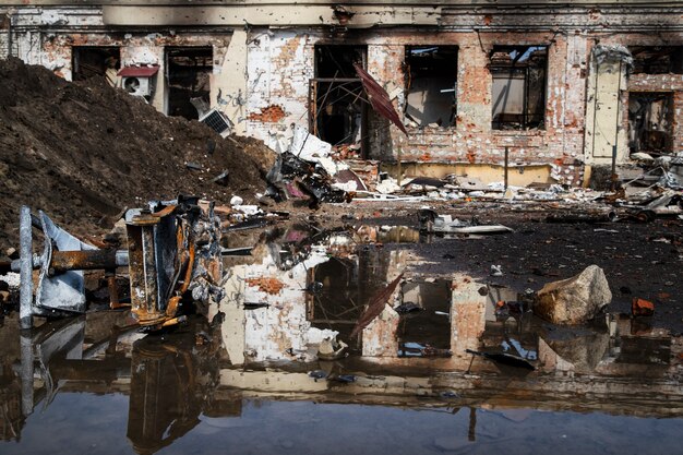 Edifici distrutti durante la guerra russa in ucraina