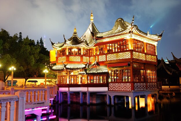 Edificio della pagoda di Shanghai