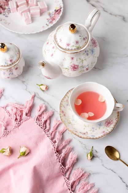 Elegante assortimento di tea party