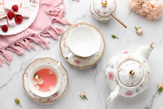 Elegante assortimento di tea party