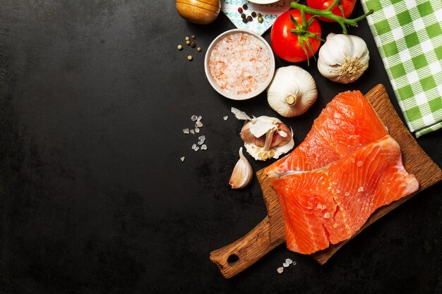 erbe verdure salmone menù sano