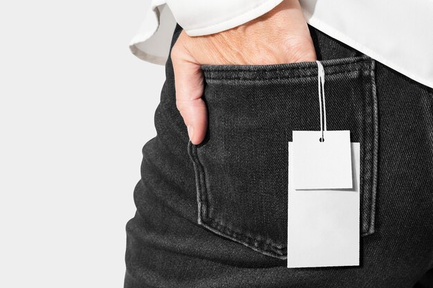 Etichetta di abbigliamento minimale per marchi di moda