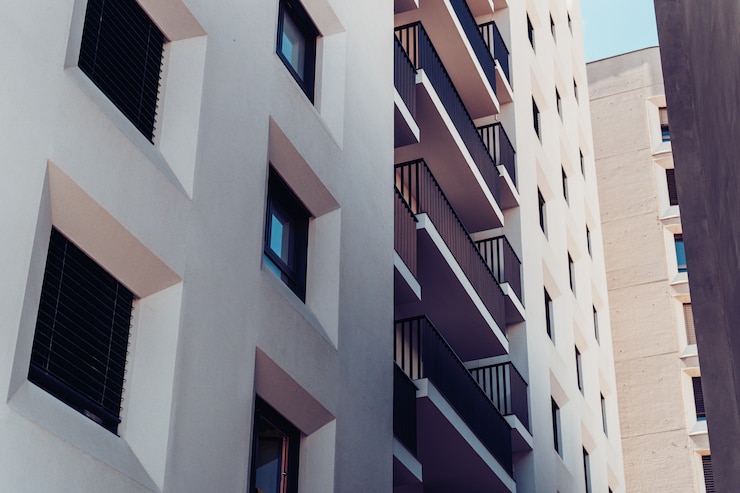 Foto gratuito facciata di un edificio residenziale