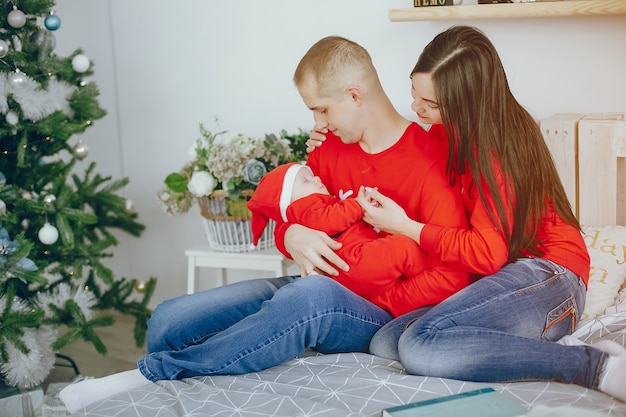 Famiglia a casa