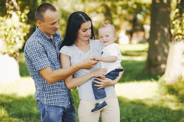 famiglia in un parco