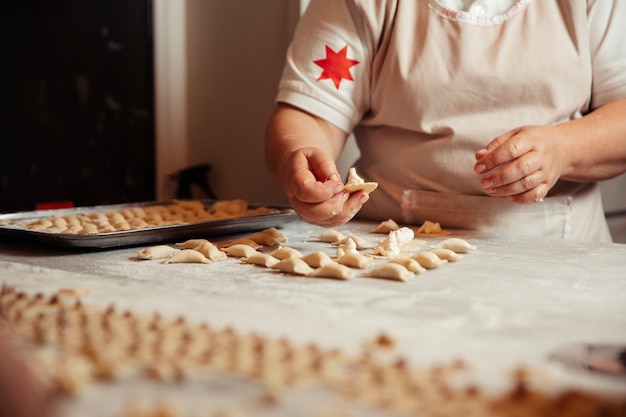 Fare la pasta khinkali in cucina