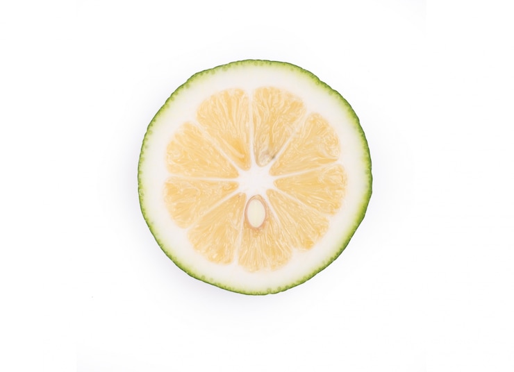 Foto gratuito fettina di limone amaro
