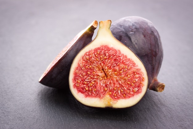 Fig tagliato a metà