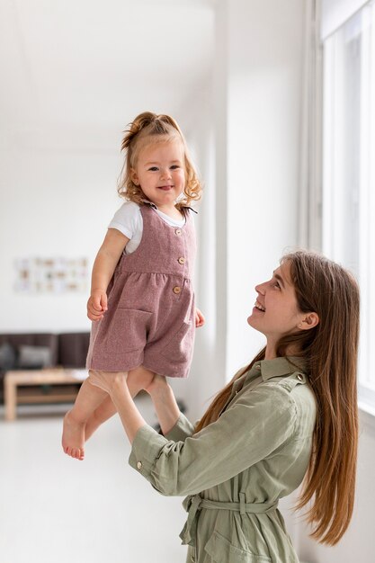 Figlia della holding della madre all'interno