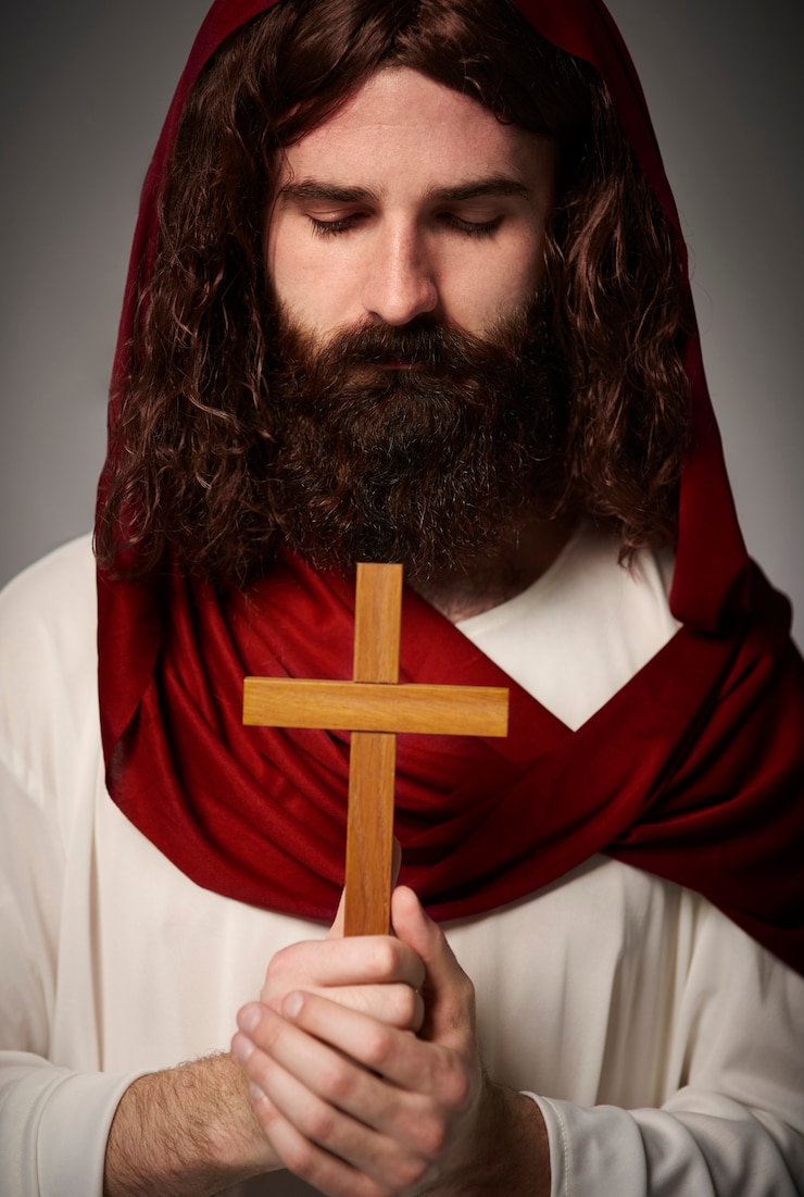 Foto gratuito figlio del dio con simbolo religioso