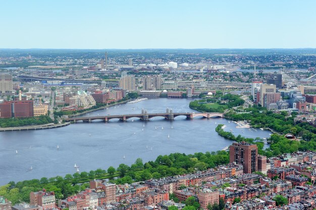 fiume Boston
