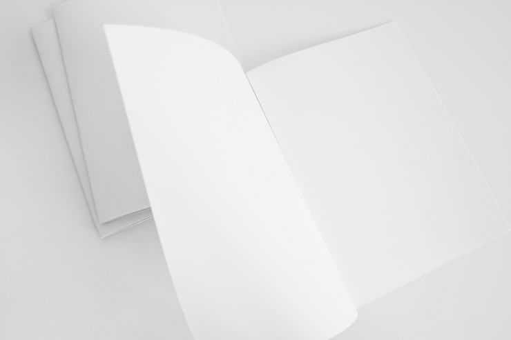 Foto gratuito foglio bianco