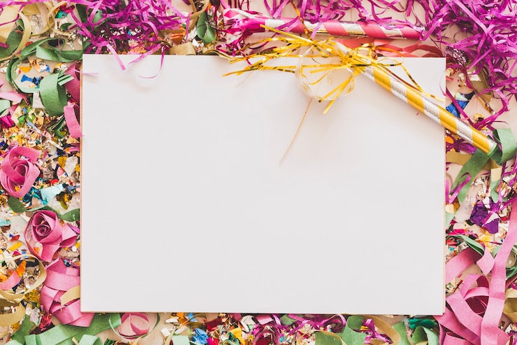 Foto gratuito foglio di carta pulito e ordinato in confetti