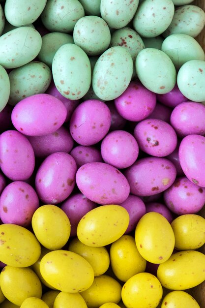 Fondo strutturato del cioccolato delle palle del fagiolo della pietra dell&#39;uovo