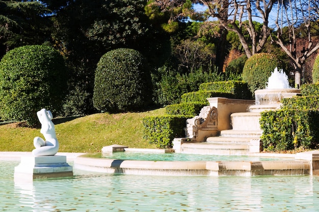 Fontana nel parco di Pedralbes Royal Palace
