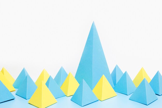 Forme geometriche di carta