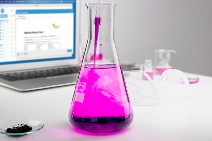 Foto gratuito forniture di laboratorio per il lavoro medico
