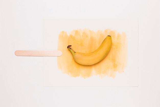 Gelato acquerello con banana