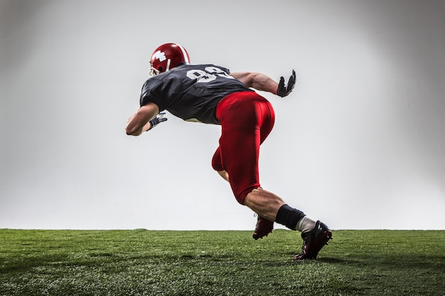 giocatore di football americano in azione