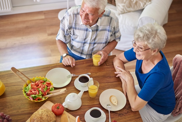 Gustosa colazione in compagnia dell'amato