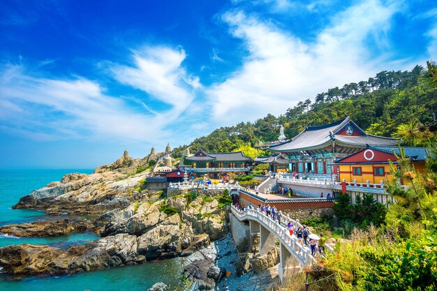 Haedong Yonggungsa Temple e Haeundae Sea a Busan, tempio buddista a Busan, Corea del Sud