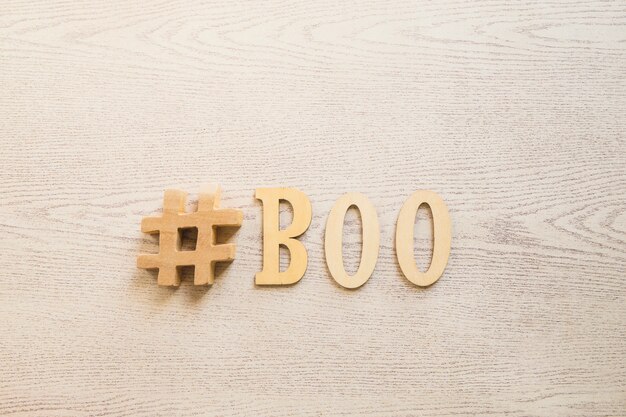 Hashtag e boo writing