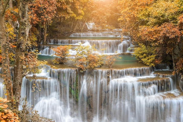 Huai Mae Khamin Cascata livello 4 Khuean Srinagarindra National Park Kanchanaburi Thailandia