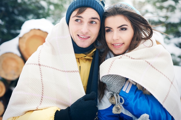 Il legame con un'altra persona è l'idea migliore per riscaldarsi in inverno