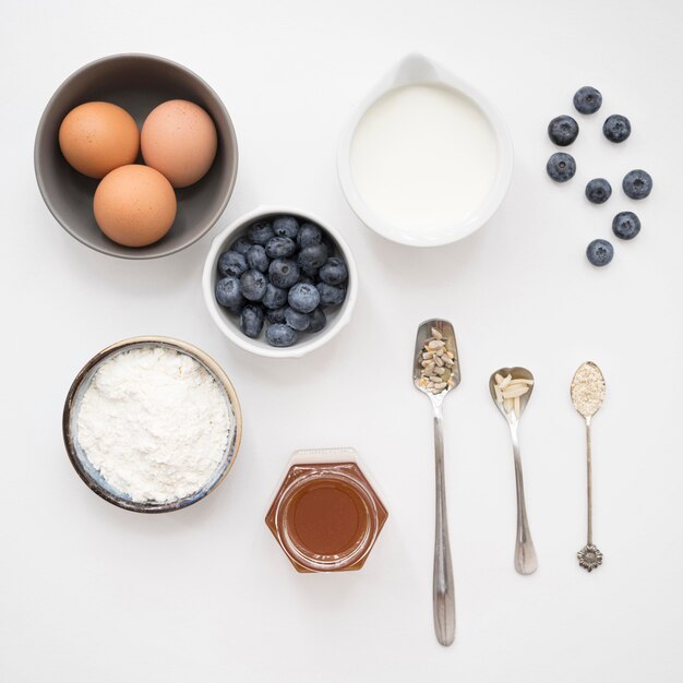 Ingredienti da dessert belli e deliziosi