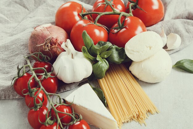 Ingredienti per cucinare la pasta