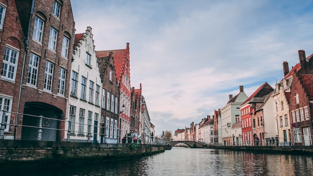 Inquadratura dal basso di Brugge, Bruges Belgio