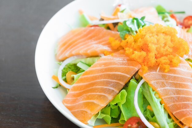 Insalata di salmone