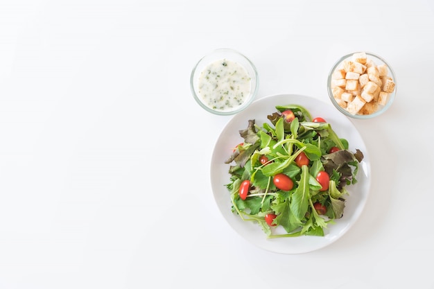 Insalata di verdure fresche