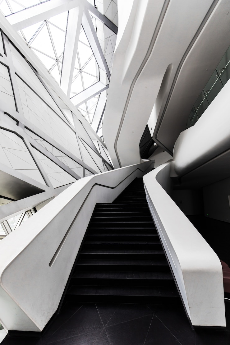 Foto gratuito interno futuristico di una delle architetture a guangzhou, in cina.