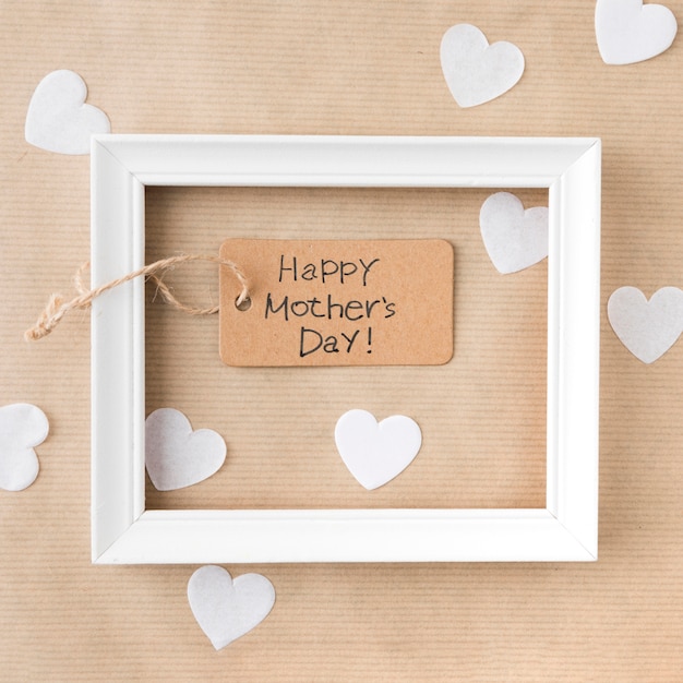 Iscrizione Happy Mothers Day con cornice e cuori