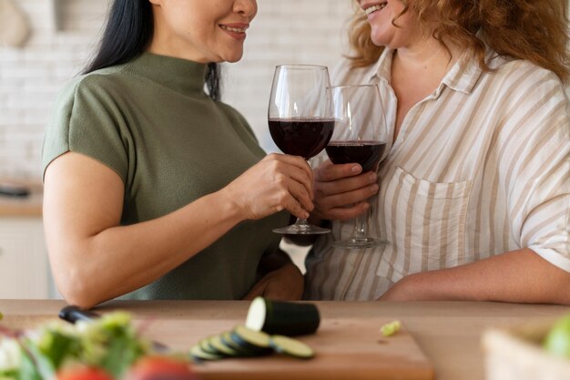 La famiglia Lgtbiq si gode la vita insieme