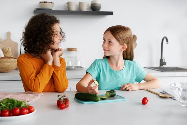 La mamma trascorre del tempo con suo figlio