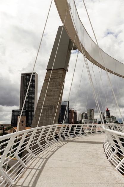 La vita nel paesaggio del Messico con un bel ponte