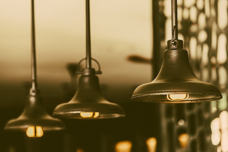 Foto gratuito lampadario vetro vintage luce