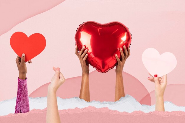 Le persone che tengono i cuori mockup psd per la celebrazione di San Valentino hanno remixato i media