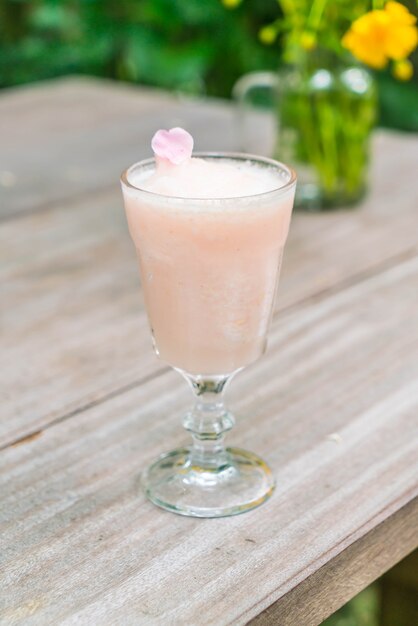 lichee con rosa smoothie